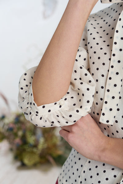 Jasmine Shirt, Long Sleeve, Tiny Dots
#color_tiny-dots