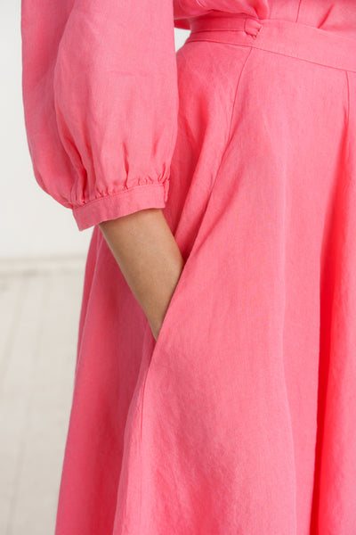 Wrap Skirt, Peony Pop
#color_peony-pop
