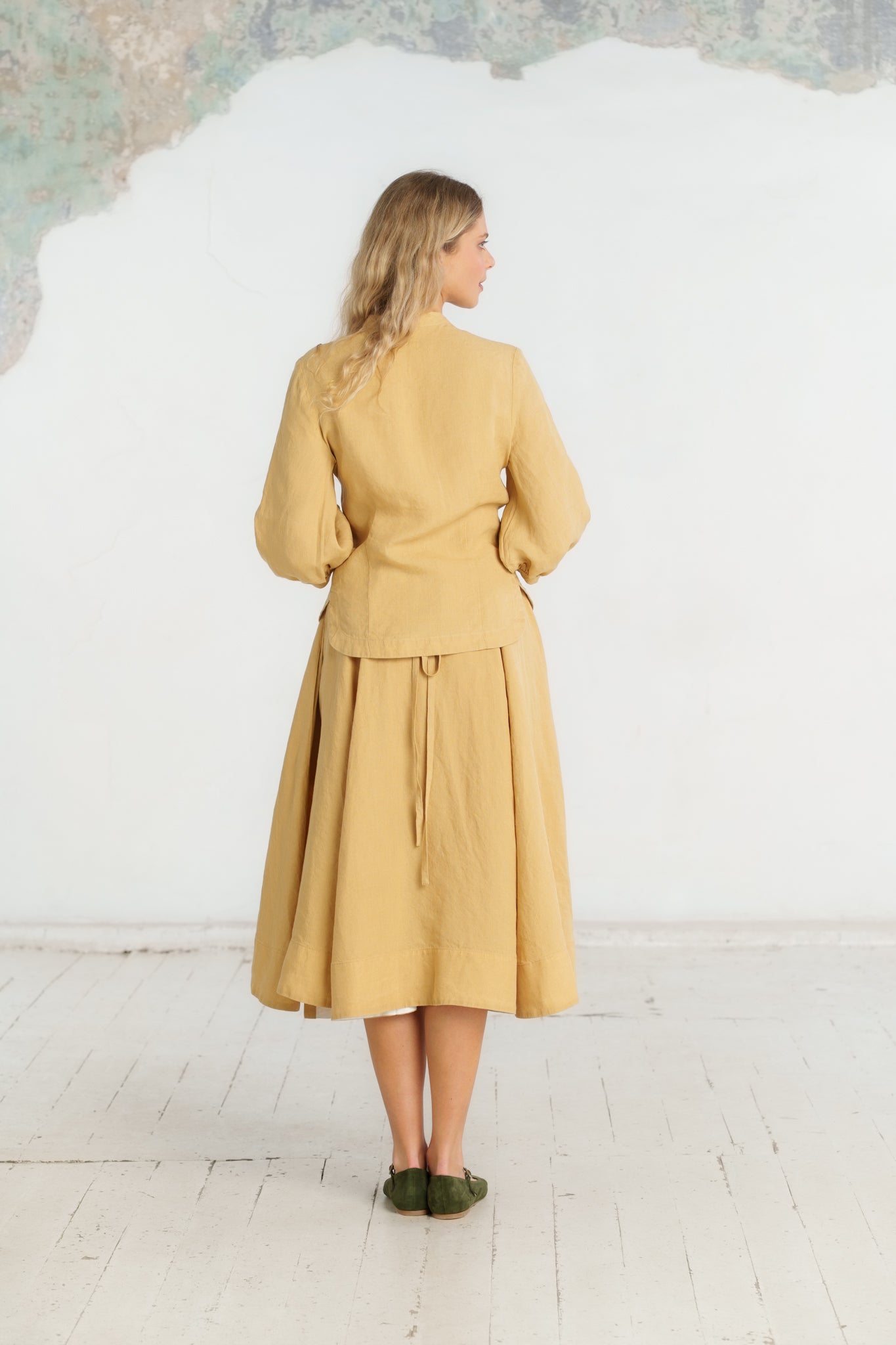 Jasmine Shirt, 3/4 Sleeve, Milk & Honey
#color_milk-honey