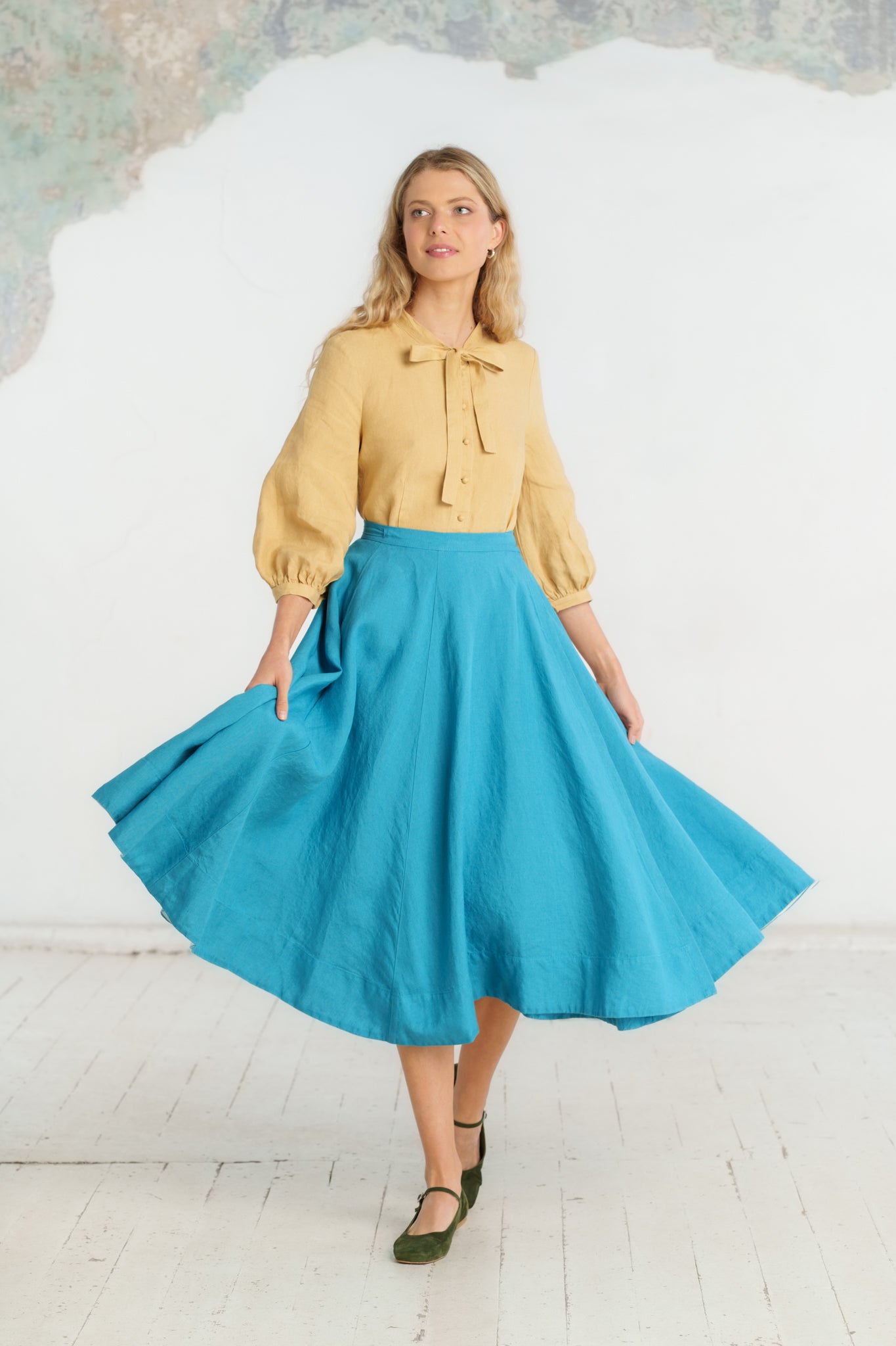 Wrap Skirt, Hawaiian Ocean
#color_hawaiian-ocean