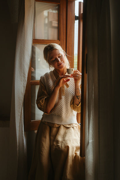 Jasmine Shirt, 3/4 Sleeve, Milk & Honey
#color_milk-honey